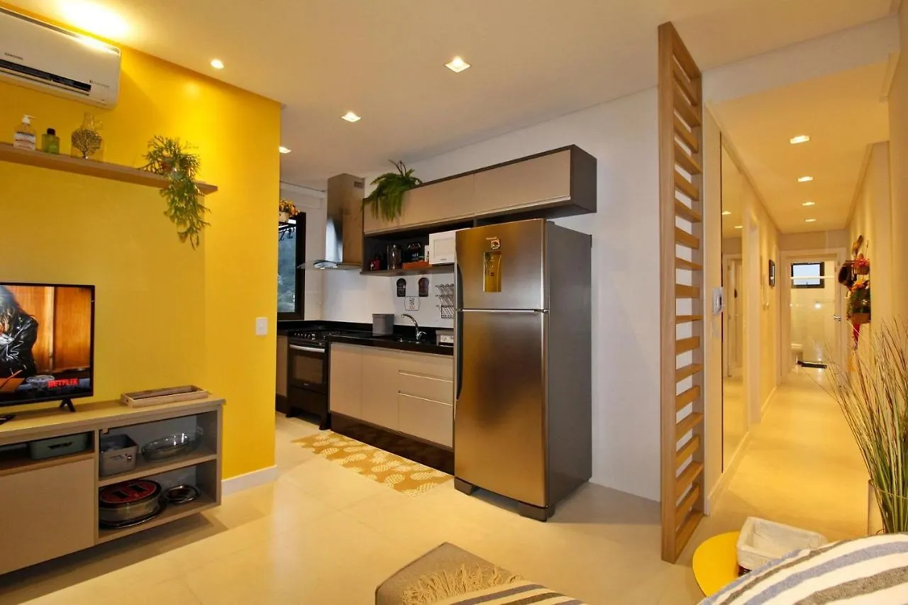 1090 Finamente Decorado 03 Suites Na Praia De Бомбиньяс Апартаменты
